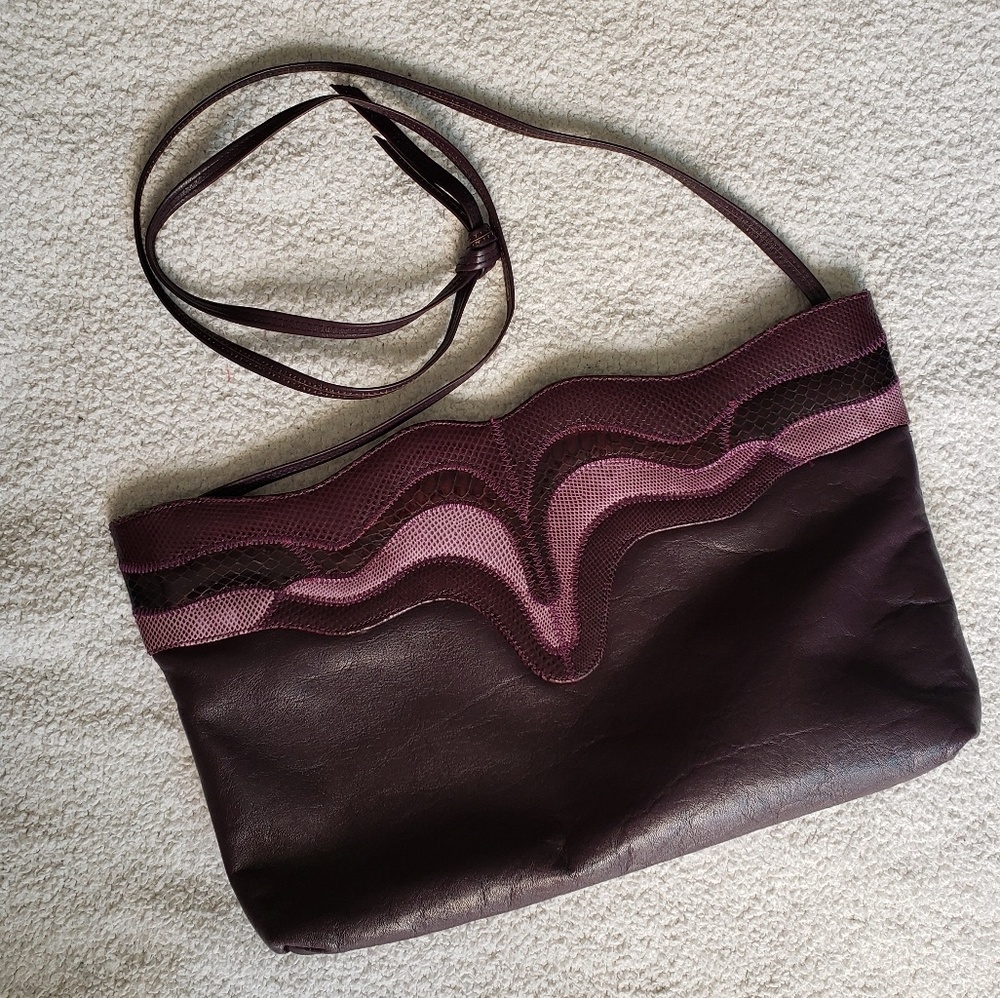 Vintage 1980's Vasilis for Trotting clutch purse.